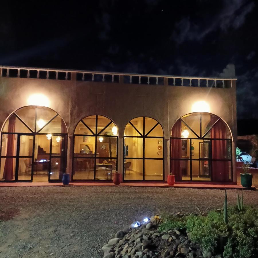 Отель Lescale De Ouarzazate Tazentoute Экстерьер фото