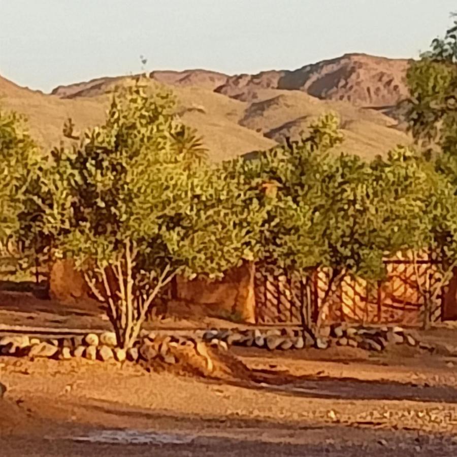 Отель Lescale De Ouarzazate Tazentoute Экстерьер фото
